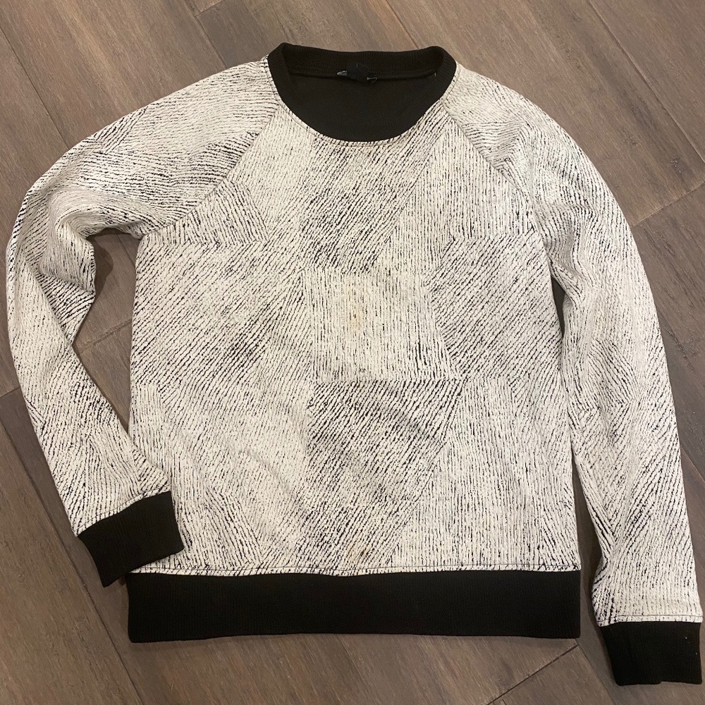 Theory sweater